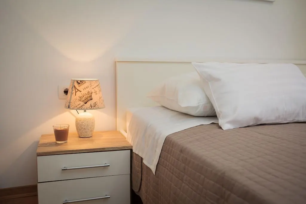 Cindro Apartment With Terrace Split Croatia