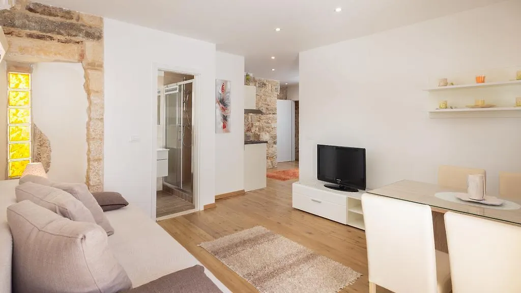 Cindro Apartment With Terrace Split