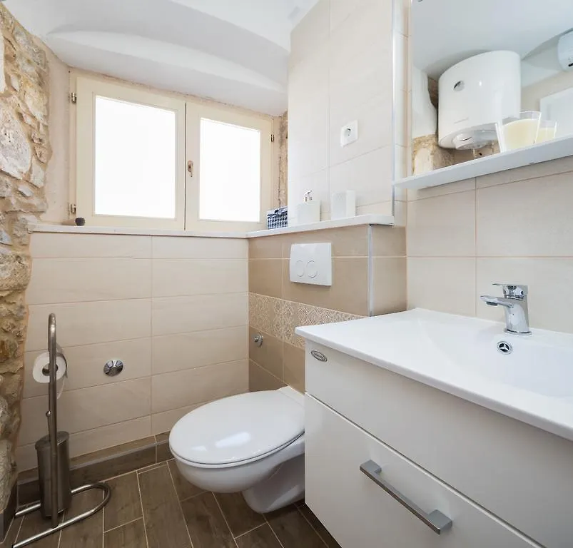 Cindro Apartment With Terrace Split Croatia